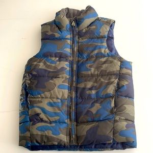 Boys Navy Camo Puffer Vest